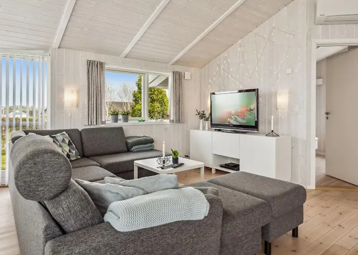 Arnod - 400m From The Sea By Interhome Hébergement de vacances